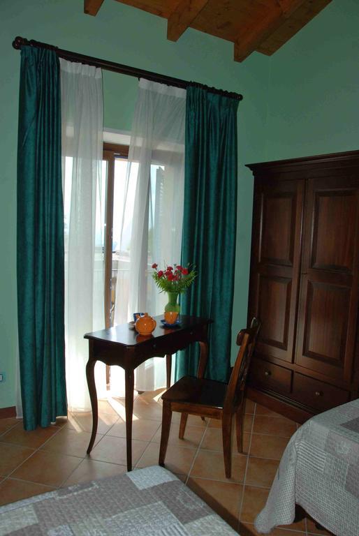 B&B La Casa Di Trizzi Como Quarto foto